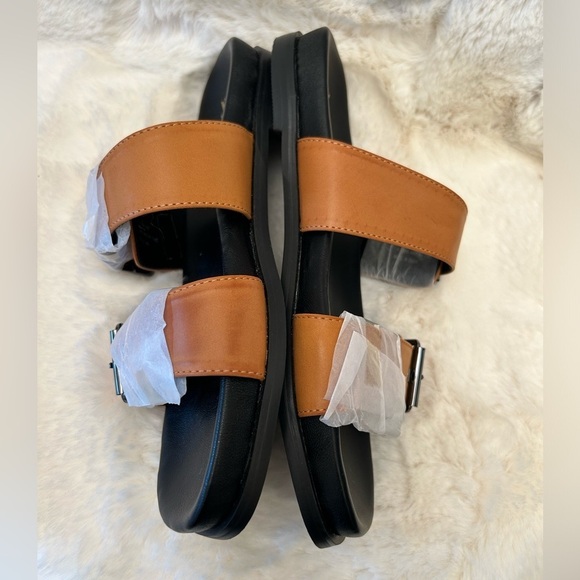 Jane and the Shoe Audrey Stylish Black and Tan Sandals NWT Sz-6.5. O - Picture 3 of 8